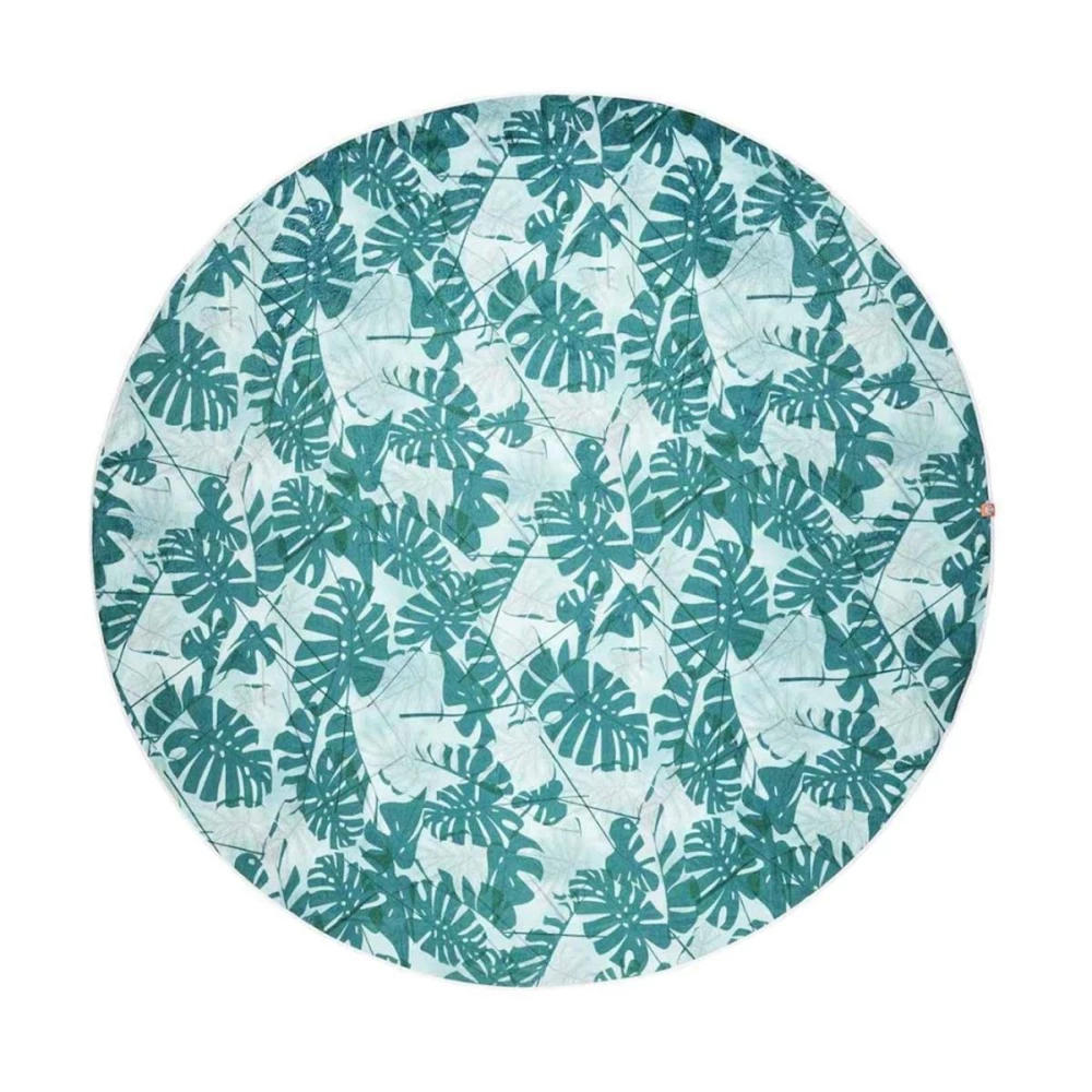 After Round Towel Big Leaves 1 After Round Towel Big Leaves