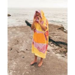 Leus Changing Eco Poncho Carissa Moore -Mystic Verkauf leus changing eco poncho carissa moore3