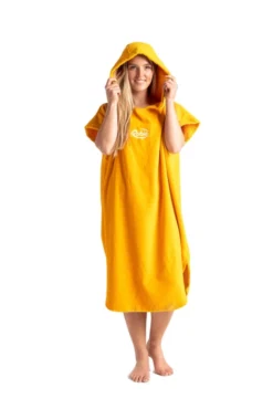 Robie Original Short Sleeve Poncho Saffron Medium -Mystic Verkauf robie original short sleeve poncho saffron medium7