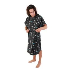 Soöruz Poncho Waves Black